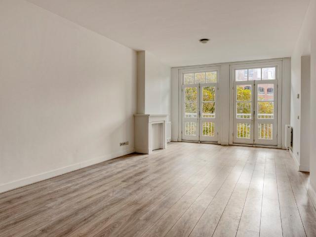 Te huur: Appartement Hugo de Grootkade 13 2 in Amsterdam