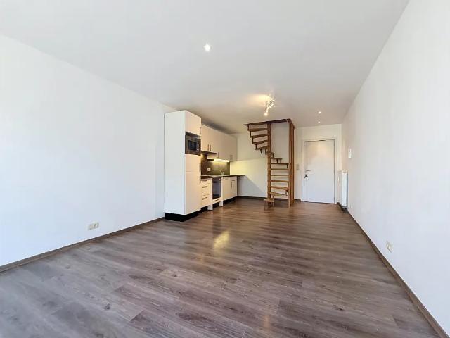 te huur Appartement Hannuit