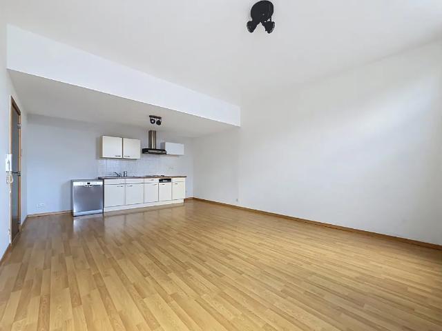 te huur Appartement Hannuit