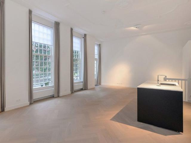 Te huur: Appartement Herengracht 19 D in Den Haag