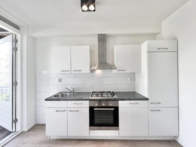 Te huur: Appartement Houtrijkstraat in Amsterdam