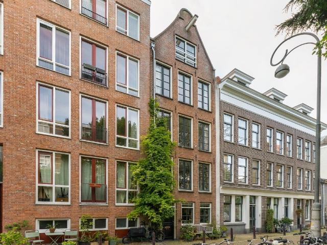 Te huur: Appartement Karthuizersdwarsstraat 18 C in Amsterdam