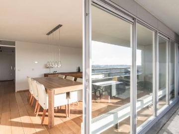 Te huur: Appartement KNSM laan in Amsterdam
