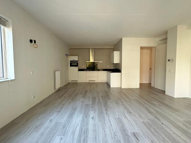 Te huur: Appartement Koningin Sophiestraat 196 in Den Haag