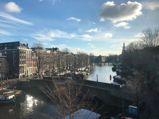 Te huur: Appartement Kromme Waal 35 3 in Amsterdam