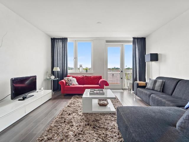 Te huur: Appartement Laan van Leidschenveen 245 in Den Haag