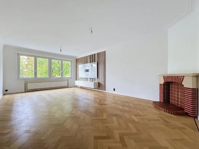 te huur Appartement Laken