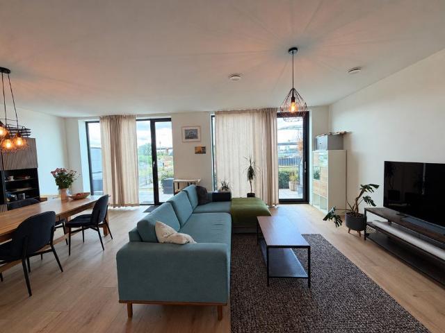 Te huur: Appartement Pampuskade in Rotterdam