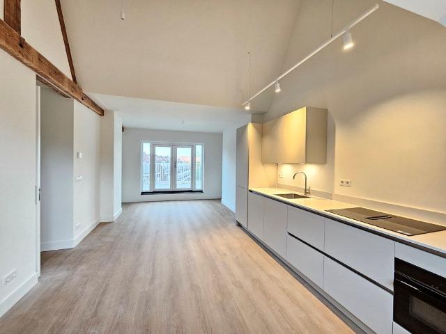 Te huur: Appartement Stadionkade in Amsterdam