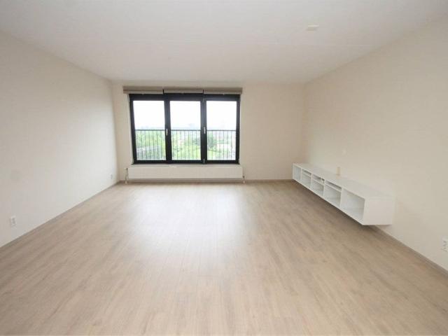 Te huur: Appartement Simon Carmiggelthof 95 in Den Haag