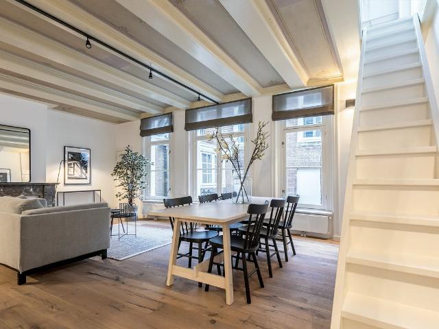Te huur: Appartement Singel in Amsterdam