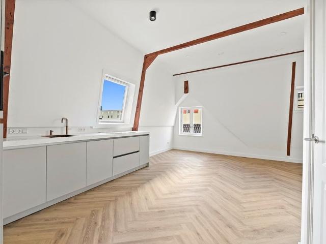 Te huur: Appartement Spuistraat 65 D in Den Haag