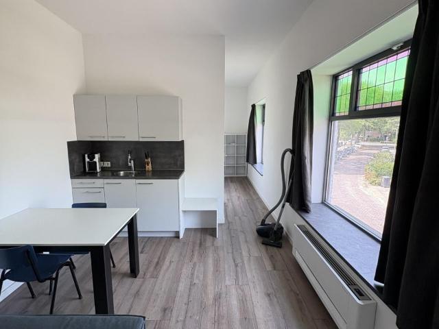 Te huur: Appartement Thomas van Kempenstraat 8 10 in Tilburg