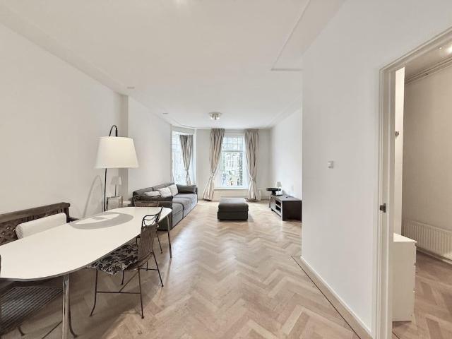 Te huur: Appartement Van Baerlestraat in Amsterdam