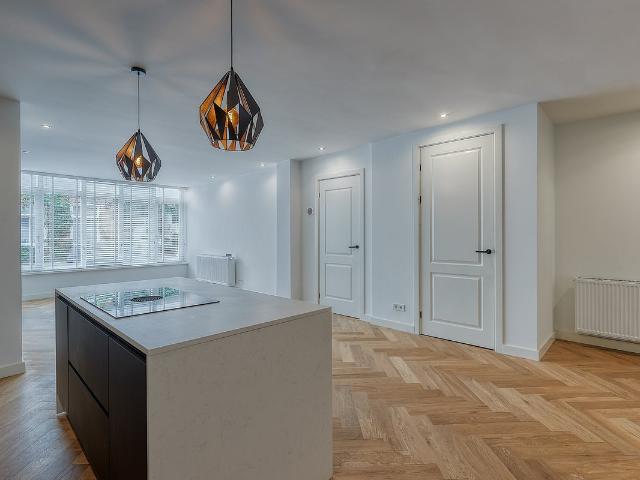 Te huur: Appartement Van Kinsbergenstraat 112 in Den Haag
