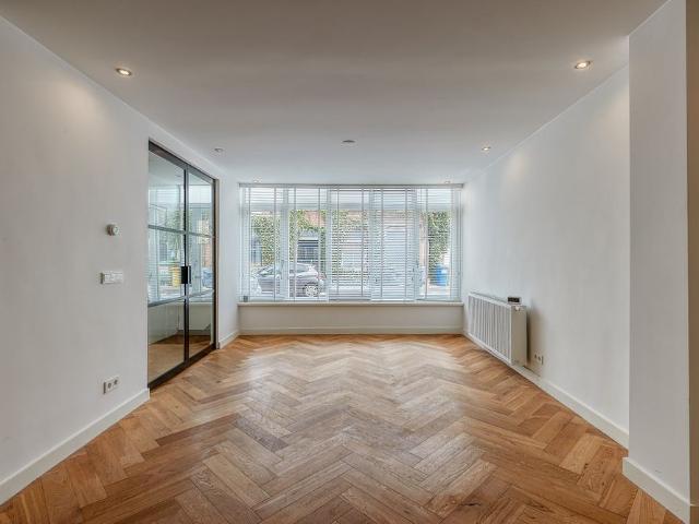 Te huur: Appartement Van Kinsbergenstraat 112 in Den Haag