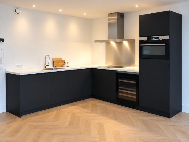 Te huur: Appartement Van Ostadestraat 155 4 in Amsterdam