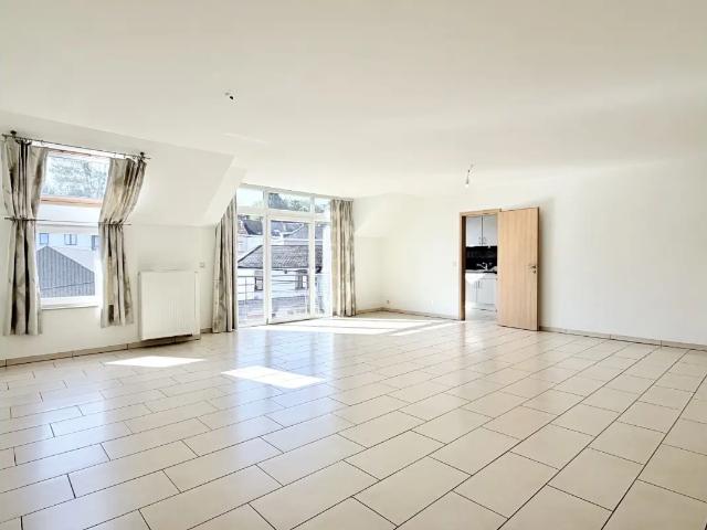 te huur Appartement Waver