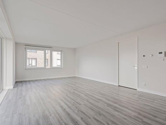 Te huur: Appartement 1e Lulofsdwarsstraat 10 H in Den Haag