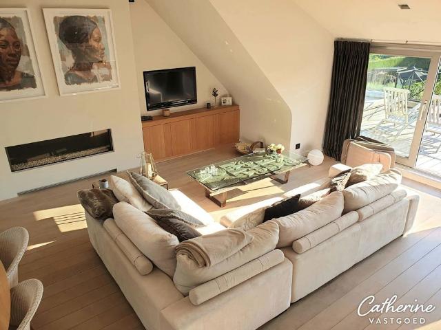 TE HUUR: Duplex appartement