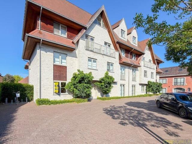 Te huur energiezuinig, instapklaar appartement met 2 slaa.