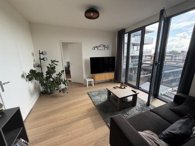 Te huur: Gerenoveerd 2 kamer appartement in