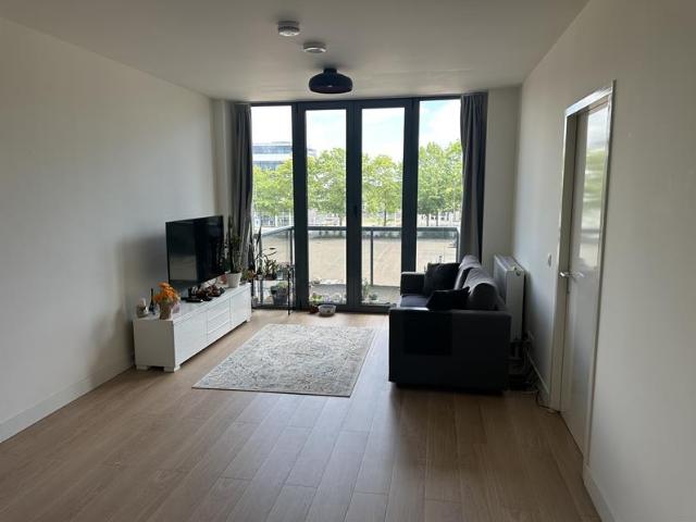 Te huur: Gerenoveerd 2 kamer appartement in