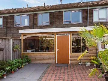 Te huur groot luxe woonhuis