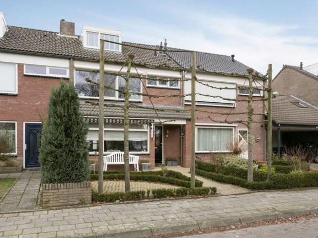 Te huur: Huis Aangelagen in Heeze