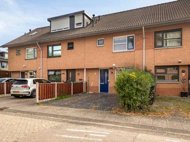 Te huur: Huis Adriaan van Ostadestraat 62 in Almere