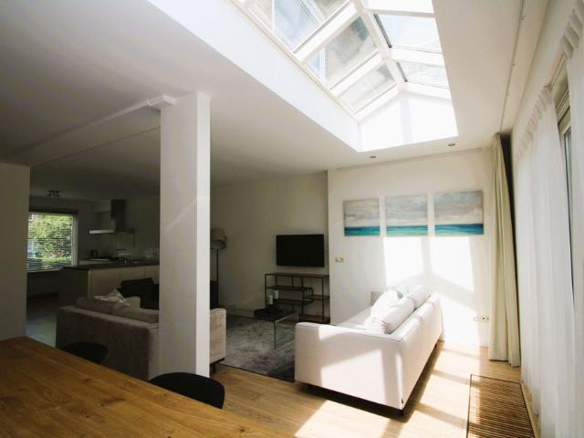 Te huur: Huis Alpen Rondweg in Amstelveen