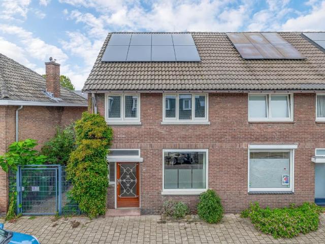 Te huur: Huis Baarsstraat in Eindhoven