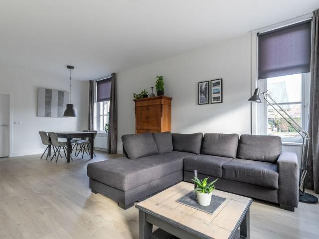 Te huur: Huis Binnendams in Hardinxveld Giessendam