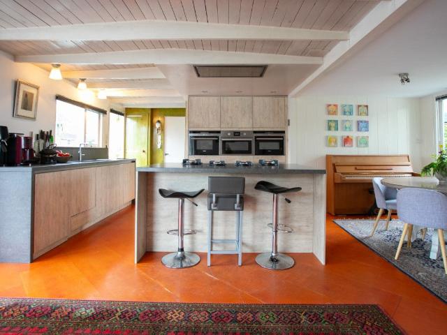 Te huur: Huis Broekergouw in Amsterdam