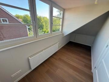 Te huur: Huis Burgemeester van Damstraat in Duivendrecht