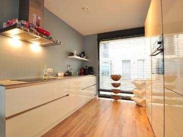 Olland, Meierijstad, Noord-Brabant - IUitgeruste keuken