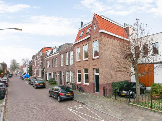 Te huur: Huis Dillenburgstraat in Breda