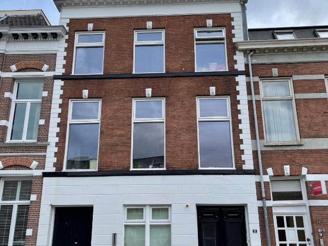 Te huur: Huis Emmastraat in Breda