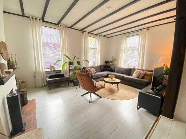Te huur: Huis Kweekweg in Apeldoorn