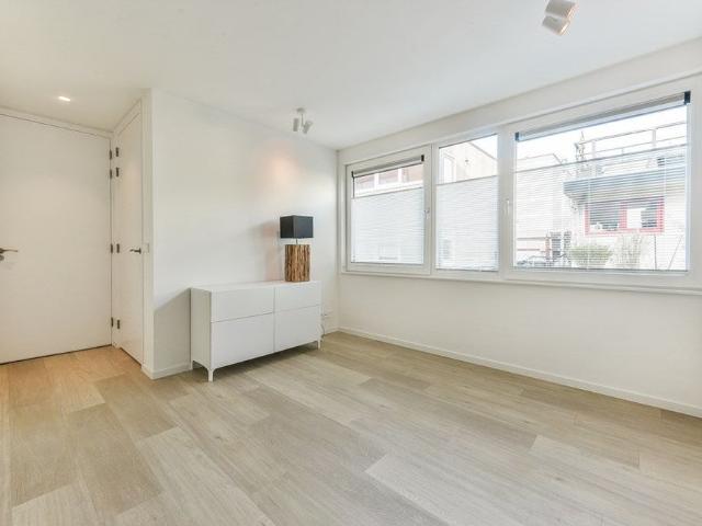 Te huur: Huis IJsbaanpad 72 E 1 in Amsterdam