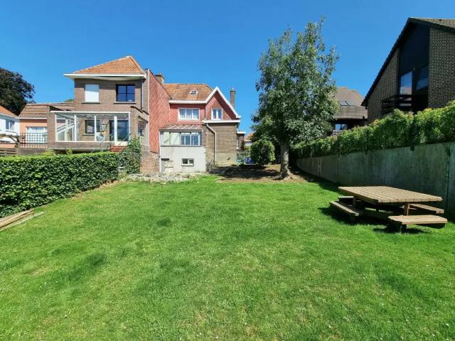 te huur Huis Laken