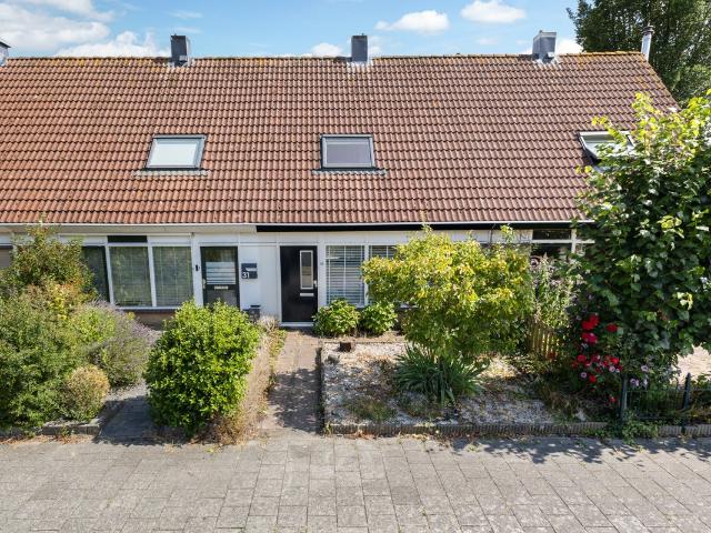 Te huur: Huis Lemmerstraat 33 in Lelystad