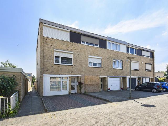 Te huur: Huis Mozartstraat in Roermond