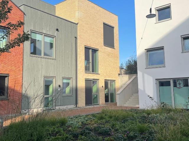 Te huur: Huis Moerhof in Roosendaal