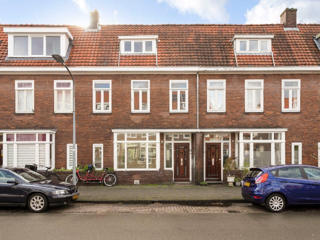 Te huur: Huis Middenweg 122 in Haarlem