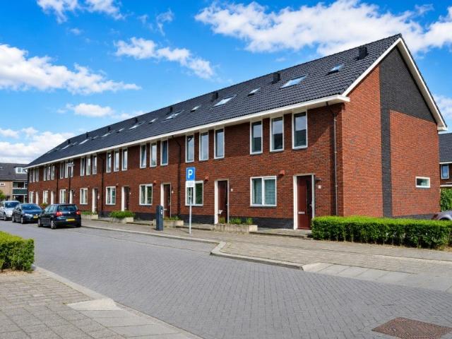 Te huur: Huis Nabuccostraat in Apeldoorn