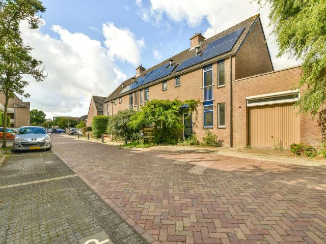 Te huur: Huis Nicolaas Damesstraat 11 in Sassenheim