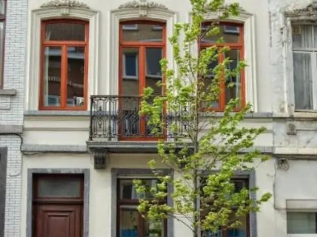 te huur Huis Schaarbeek