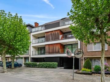 3800, Saint-Trond, Hasselt - Terras, IUitgeruste keuken