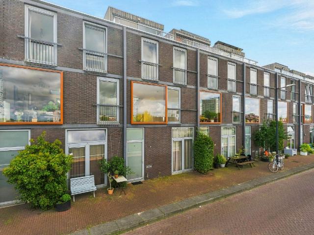 Te huur: Huis Stuurmankade in Amsterdam